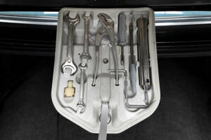 Imagen 16/43 de BMW 528i (1986)