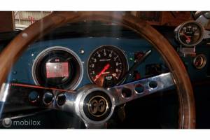 Image 17/42 of Volkswagen Karmann Ghia 1600 (1974)