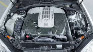 Image 29/51 of Mercedes-Benz S 65 AMG L (2004)