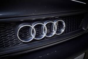 Image 43/99 of Audi RS2 Avant (1994)