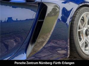 Image 39/50 of Porsche 718 Cayman GT4 RS Weissach (2025)