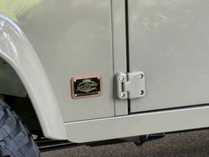 Bild 9/44 von Land Rover Defender 90 Td5 (1999)