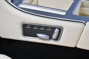 Bild 36/49 von Aston Martin DB 9 (2013)