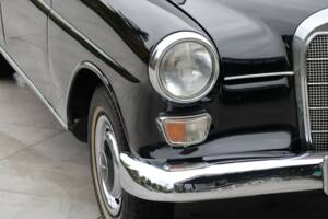 Afbeelding 27/50 van Mercedes-Benz 230 S (1967)