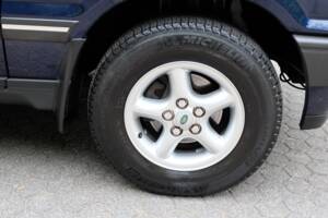 Afbeelding 77/95 van Land Rover Range Rover 4.6 Vogue (2002)