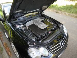 Bild 34/40 von Mercedes-Benz SL 65 AMG (2005)