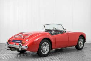 Immagine 2/50 di MG MGA 1500 (1955)