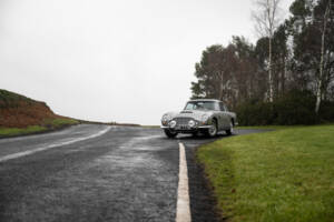 Image 2/28 de Aston Martin DB 5 (1964)