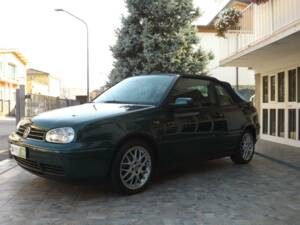 Bild 5/50 von Volkswagen Golf III Cabrio 1.6 (1998)