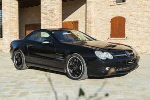 Afbeelding 18/50 van Mercedes-Benz SL 55 AMG (2002)