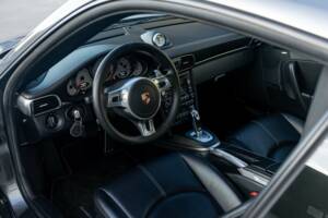Bild 9/22 von Porsche 911 Turbo S (2012)