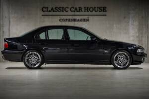 Image 11/99 of BMW M5 (2000)
