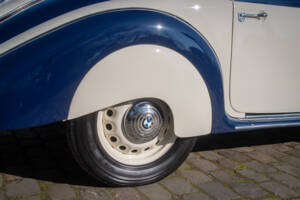 Image 13/32 of BMW 327 (1938)