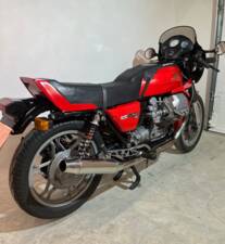 Image 16/26 de Moto Guzzi 850 LeMans III (1984)