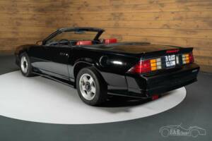 Bild 12/19 von Chevrolet Camaro RS 191 (1991)