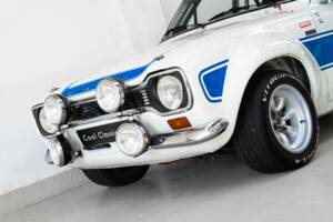 Image 33/47 de Ford Escort RS 2000 (1975)