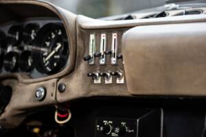 Image 46/50 de Ferrari 365 GTB/4 Daytona (1973)