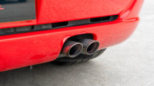 Image 34/83 of Ferrari F 355 Berlinetta (1996)