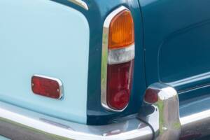 Image 22/50 of Rolls-Royce Silver Shadow I (1976)