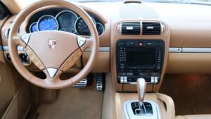 Immagine 63/70 di Porsche Cayenne S (2007)
