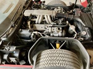 Bild 22/32 von Chevrolet Corvette Convertible (1988)