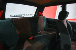 Bild 14/16 von Renault R 5 GT Turbo (1988)