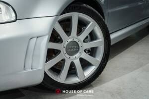 Bild 11/23 von Audi RS4 Avant (2001)