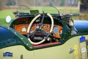 Image 32/53 of Bentley 4 1&#x2F;4 Litre Turner Supercharged (1937)