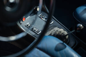 Image 32/40 of Mercedes-Benz 250 CE (1970)