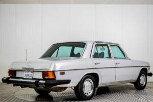 Afbeelding 2/50 van Mercedes-Benz 240 D (1976)