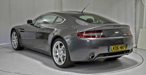 Image 15/50 de Aston Martin V8 Vantage (2006)