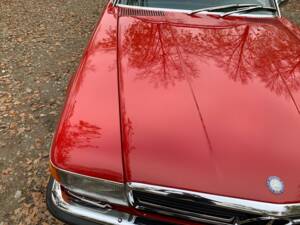 Image 41/177 de Mercedes-Benz 350 SL (1974)