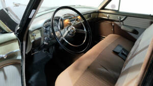 Image 4/19 of Cadillac 61 Sedan (1951)