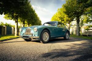 Image 24/82 of Aston Martin DB 2/4 Mk I (1953)