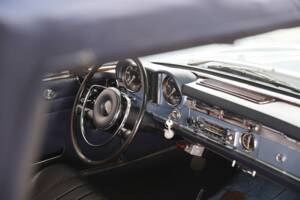 Immagine 25/40 di Mercedes-Benz 230 SL (1966)