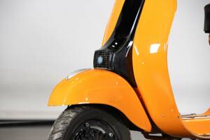 Afbeelding 16/33 van Piaggio Vespa 50 N Special (1974)