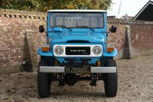 Bild 31/50 von Toyota Land Cruiser BJ 45 (1982)