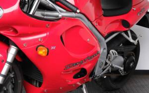 Image 40/66 of Triumph Daytona T595 (1998)