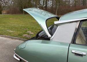 Image 19/26 of Citroën D Super (1971)