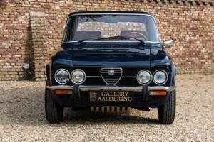 Image 5/50 of Alfa Romeo Giulia Nuova Super 1300 (1975)