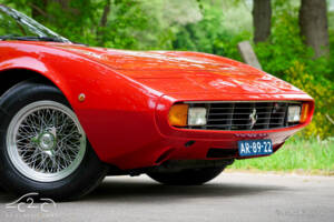 Image 48/80 de Ferrari 365 GTC&#x2F;4 (1972)