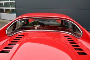 Image 13/24 de Ferrari Dino 246 GT (1973)