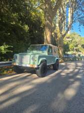 Image 42/72 of Land Rover 90 (1987)