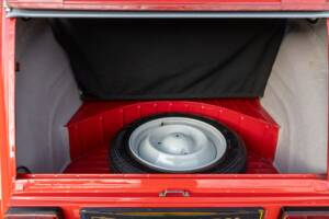 Image 34/50 of Citroën 2 CV 6 (1985)