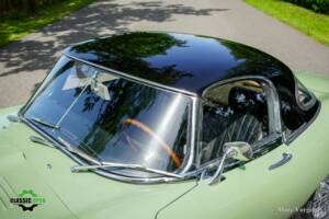 Image 48/60 de Jaguar E-Type (1969)