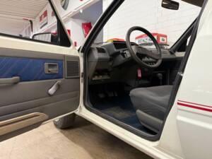 Image 7/16 of Peugeot 205 (1992)