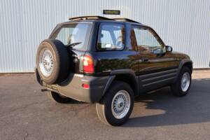 Image 45/55 de Toyota RAV4 (1995)