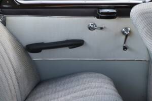 Image 21/50 of Mercedes-Benz 180 D (1958)