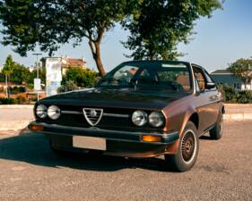 Image 1/8 of Alfa Romeo Alfasud 1.5 Sprint Veloce (1981)