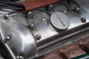 Image 42/46 of Jaguar XK 120 DHC (1954)